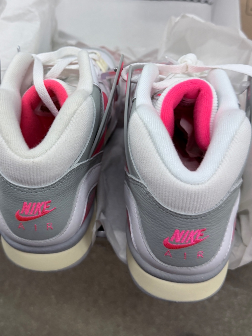 Nike Air Tech Challenge II QS — men’s (special edition) - Picture 2 of 5